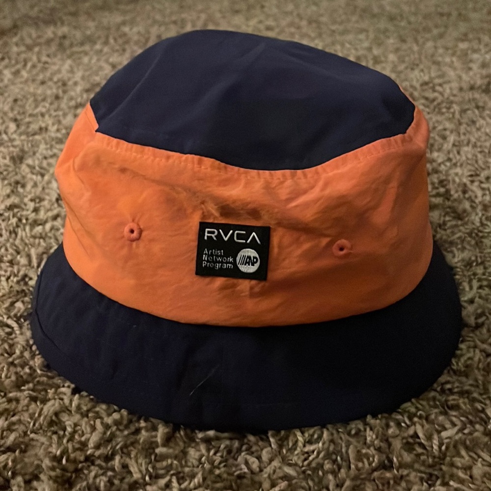RVCA ANP bucket hat